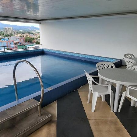 Kandi Big 1 Bedroom King Bed, Free Housekeeping, Wi-Fi Angeles Eksteriør billede
