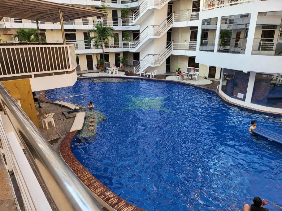 Kandi Big 1 Bedroom King Bed, Free Housekeeping, Wi-Fi Angeles Eksteriør billede